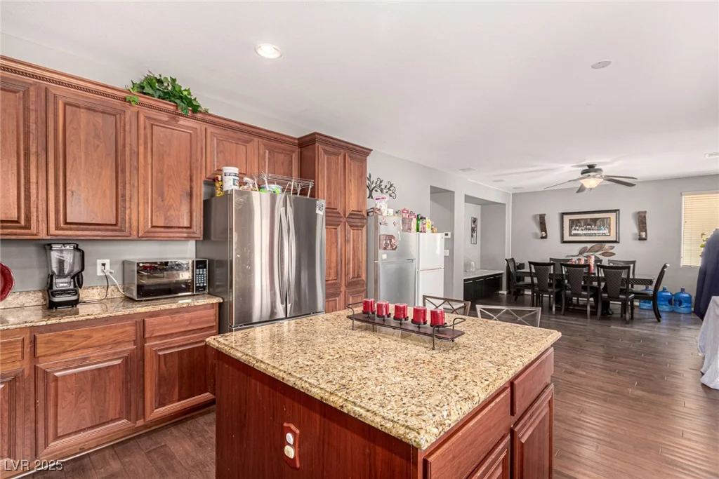 5241 Wild Sunflower, North Las Vegas, NV 89081