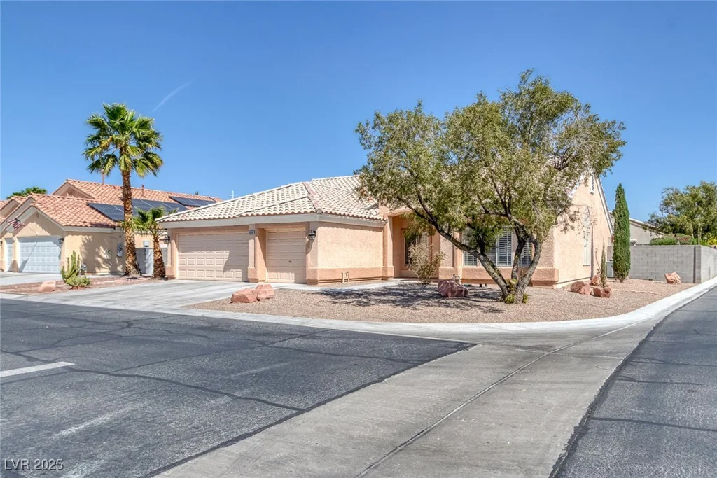 5808 Spinnaker Reach, Las Vegas, NV 89130