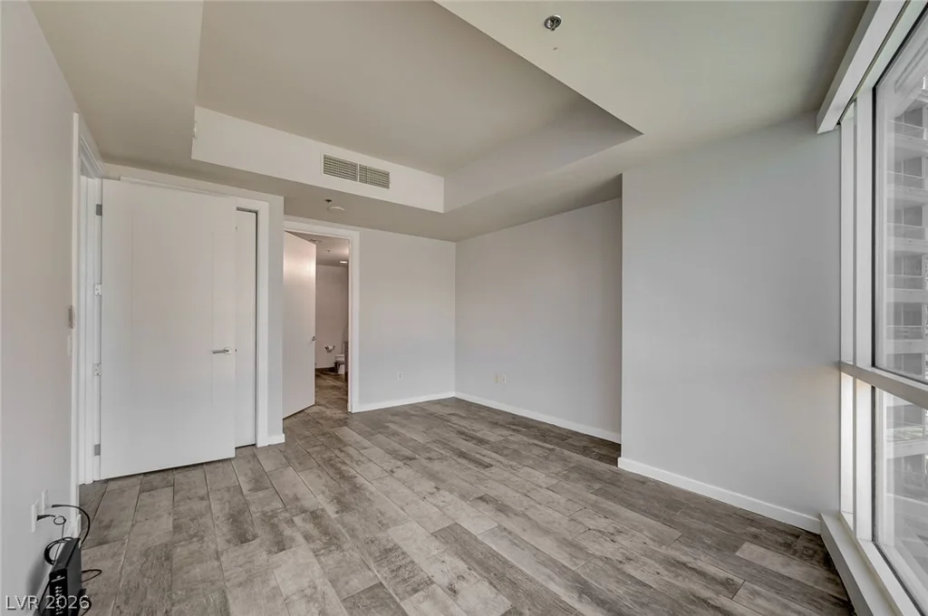 4575 Dean Martin, Las Vegas, NV 89103