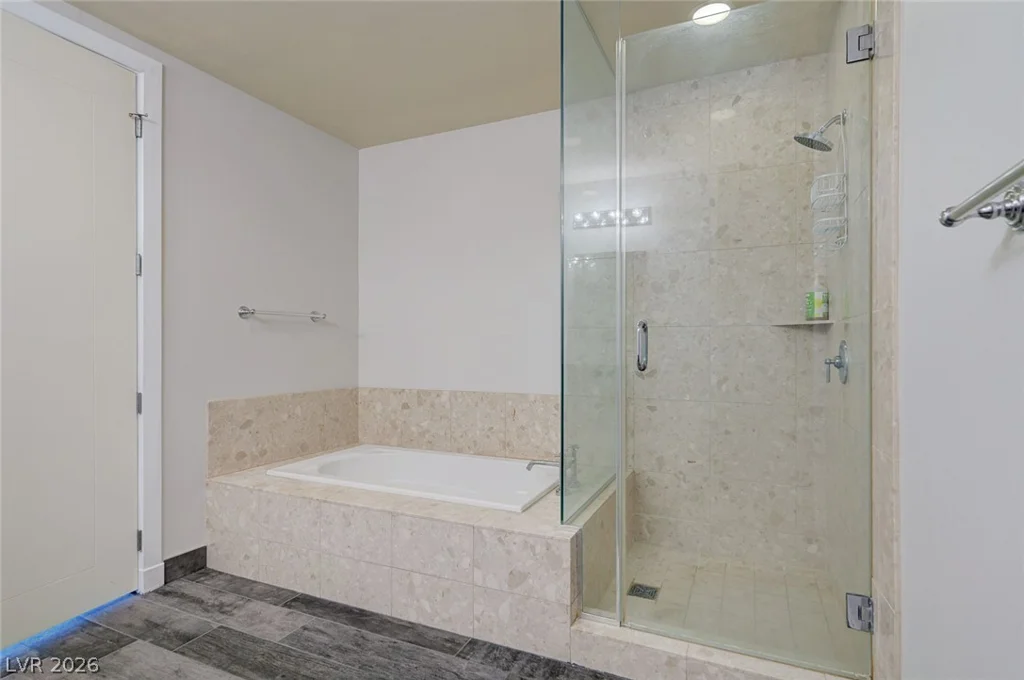 4575 Dean Martin, Las Vegas, NV 89103