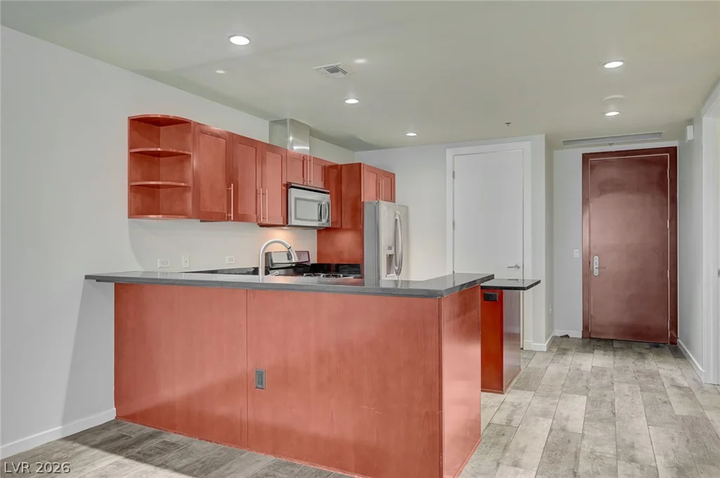 4575 Dean Martin, Las Vegas, NV 89103