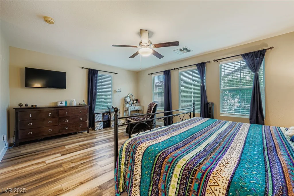 10966 Mountain Willow, Las Vegas, NV 89179