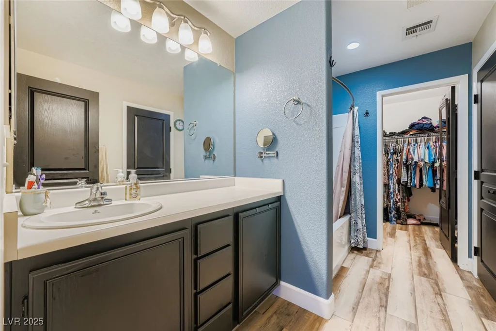 10966 Mountain Willow, Las Vegas, NV 89179