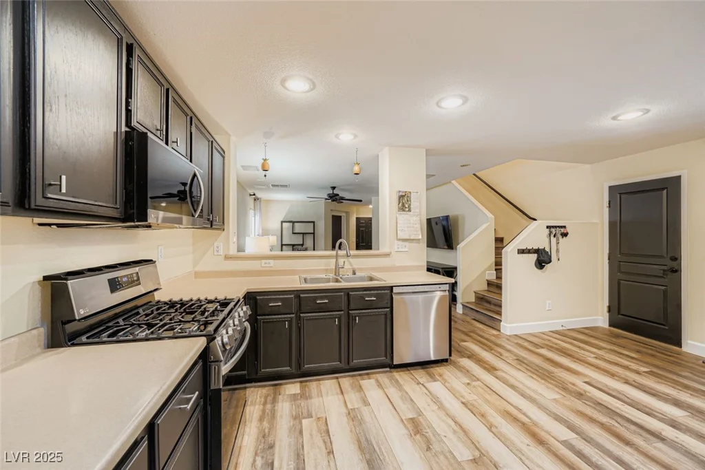 10966 Mountain Willow, Las Vegas, NV 89179