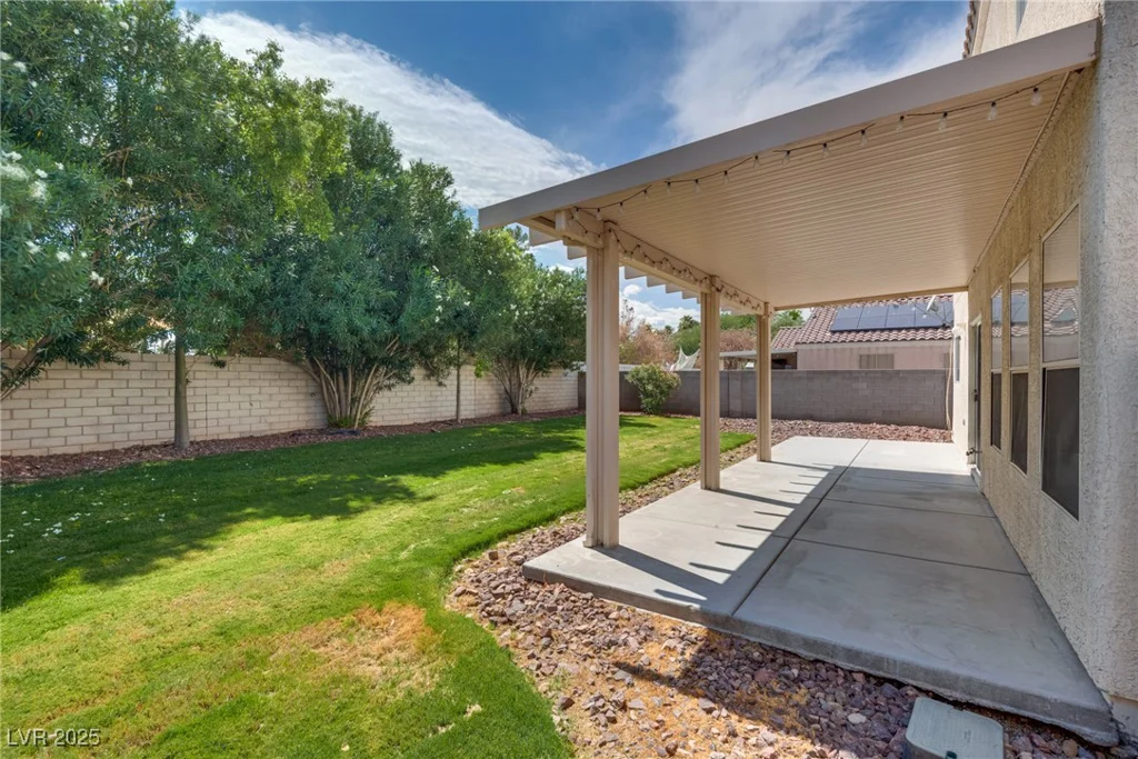 8417 Shady Pines, Las Vegas, NV 89131