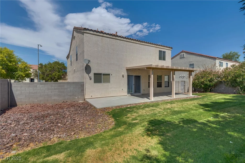 8417 Shady Pines, Las Vegas, NV 89131