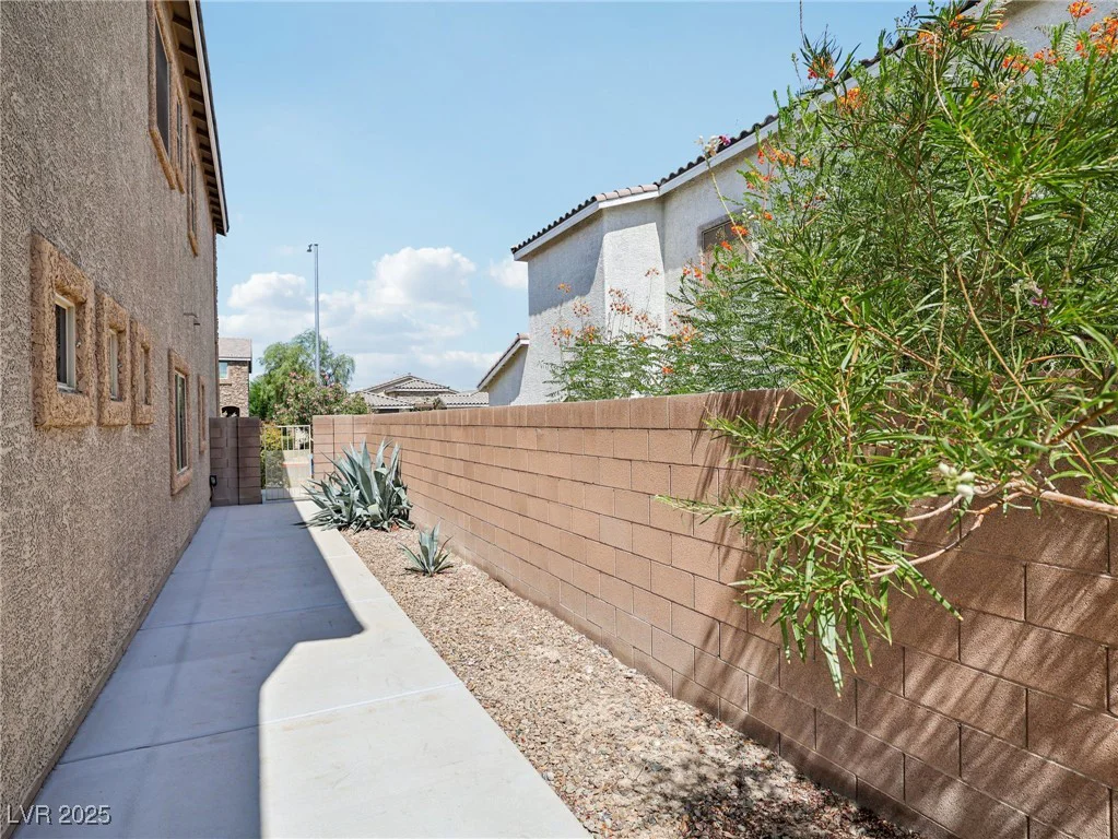 741 Flowing Meadow, Henderson, NV 89014