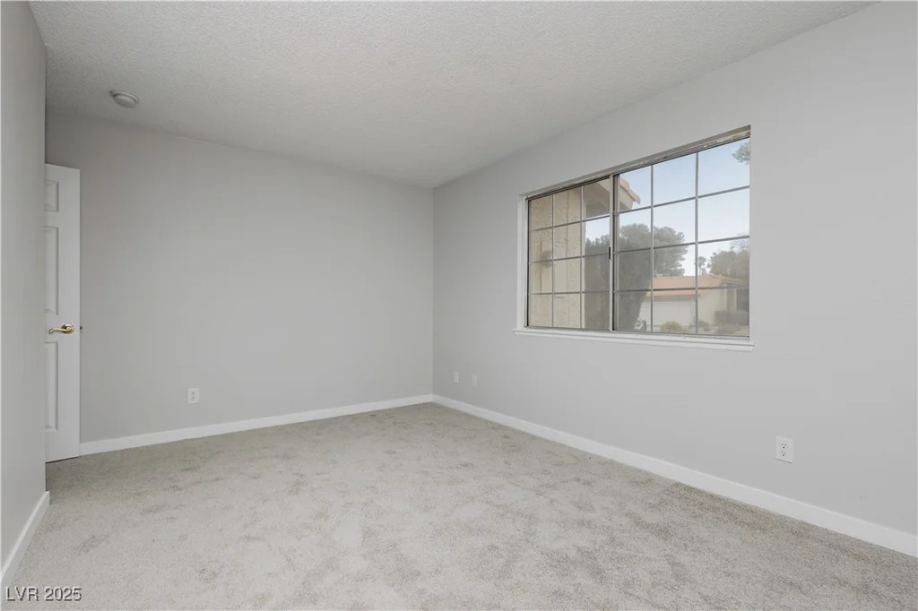 3619 Edinburgh, Las Vegas, NV 89103