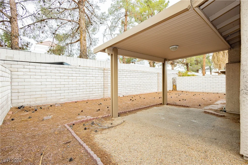 3619 Edinburgh, Las Vegas, NV 89103