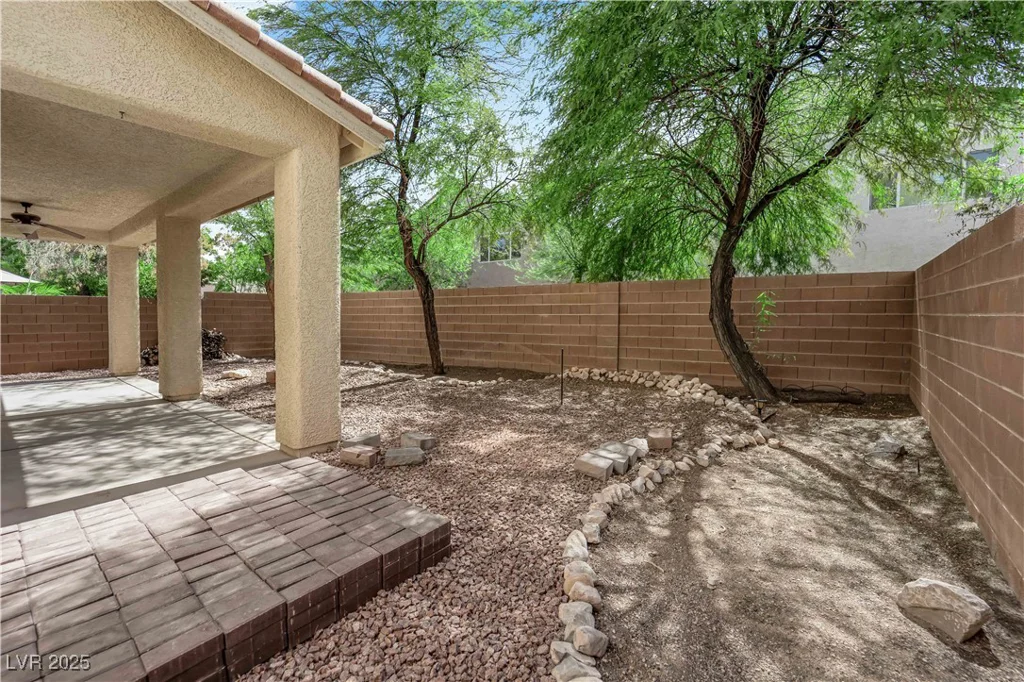 4689 Sequoia Park, Las Vegas, NV 89139