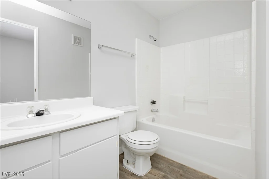 7885 Flamingo, Las Vegas, NV 89147