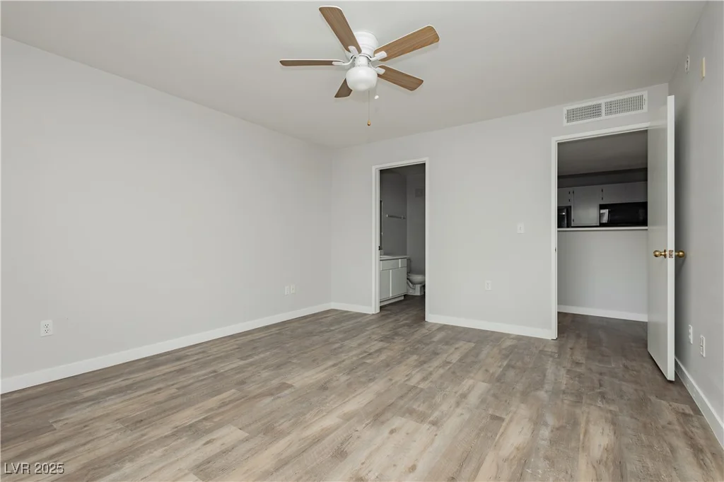 7885 Flamingo, Las Vegas, NV 89147