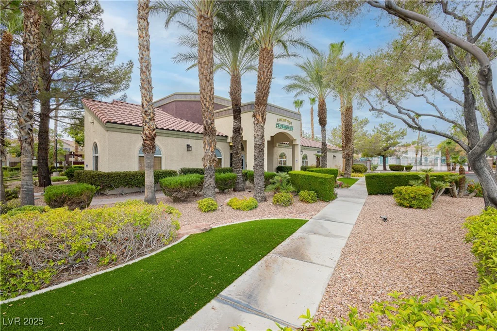 7885 Flamingo, Las Vegas, NV 89147