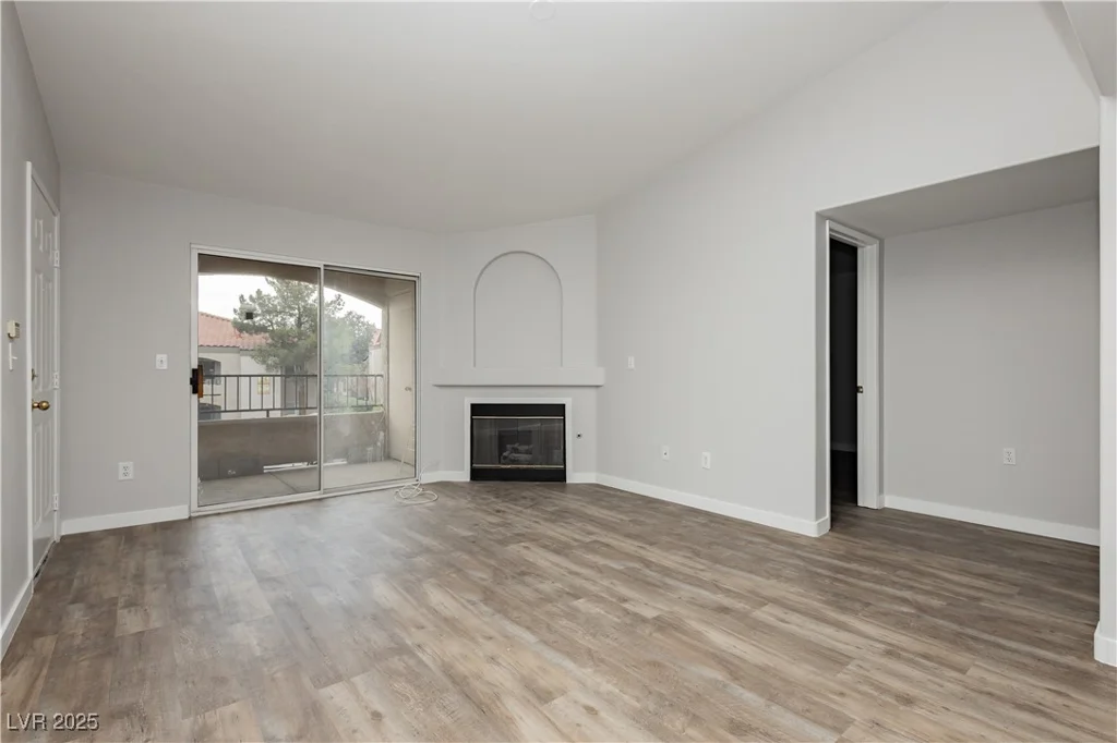 7885 Flamingo, Las Vegas, NV 89147