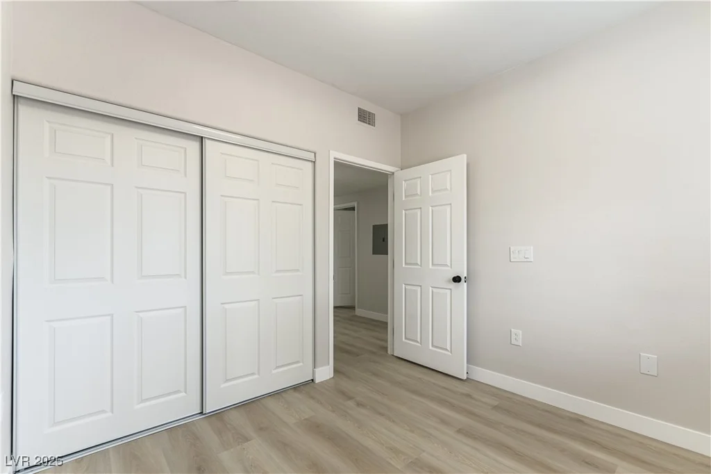 9303 Gilcrease, Las Vegas, NV 89149