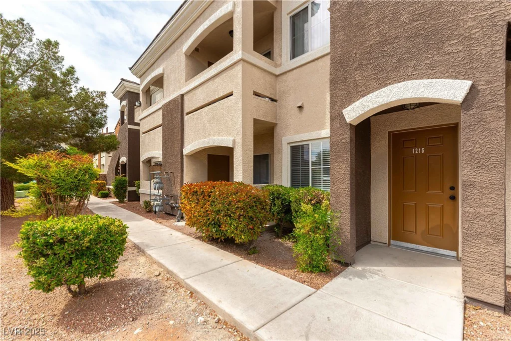 9303 Gilcrease, Las Vegas, NV 89149