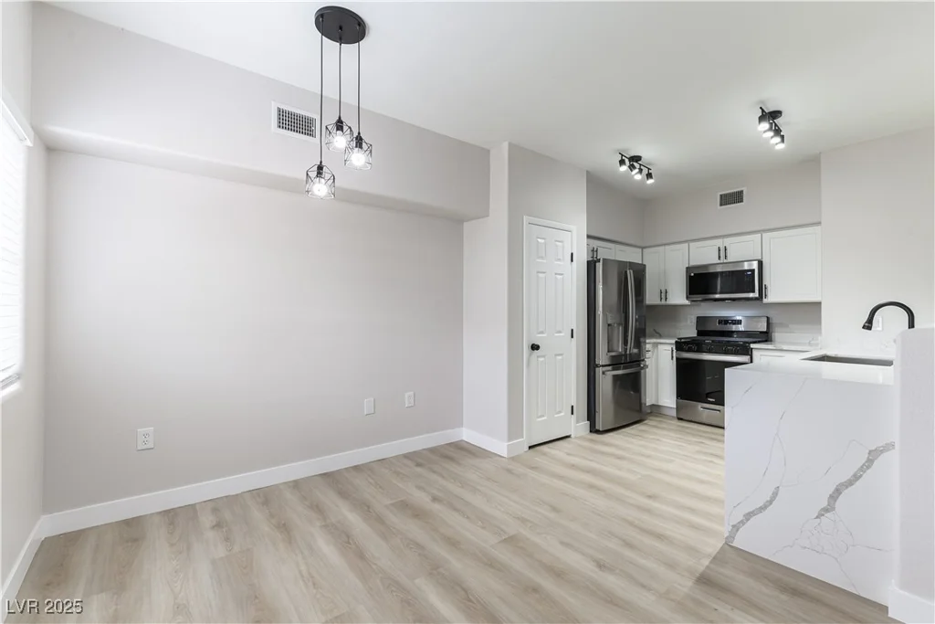 9303 Gilcrease, Las Vegas, NV 89149