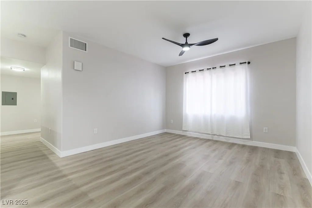 9303 Gilcrease, Las Vegas, NV 89149