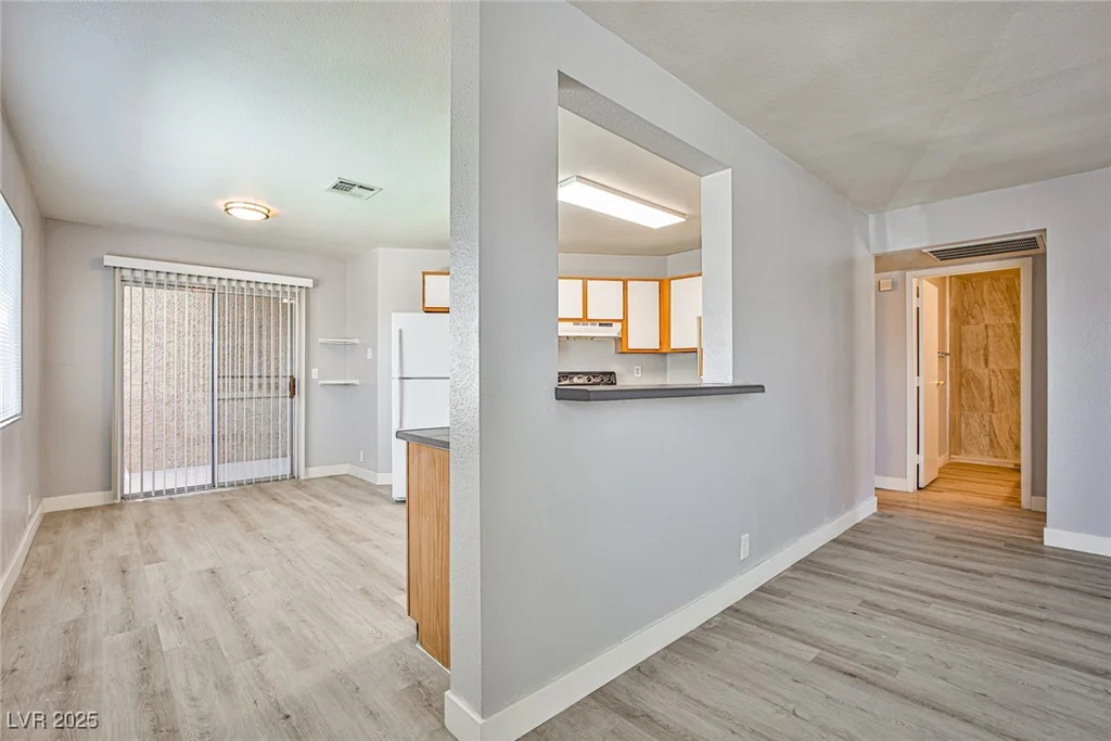 5121 Pioneer, Las Vegas, NV 89146