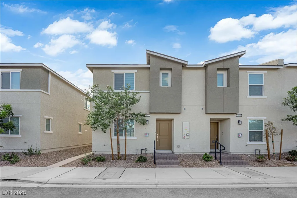 2953 White Selzter, Las Vegas, NV 89122