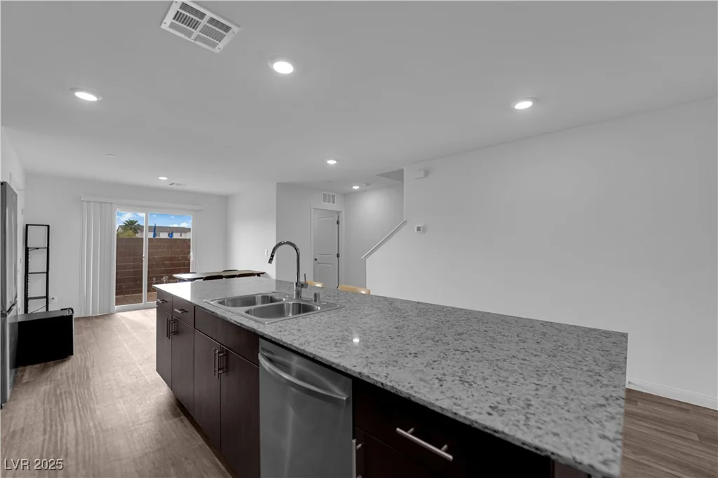 2953 White Selzter, Las Vegas, NV 89122