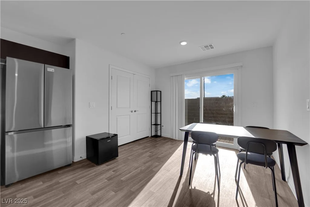 2953 White Selzter, Las Vegas, NV 89122