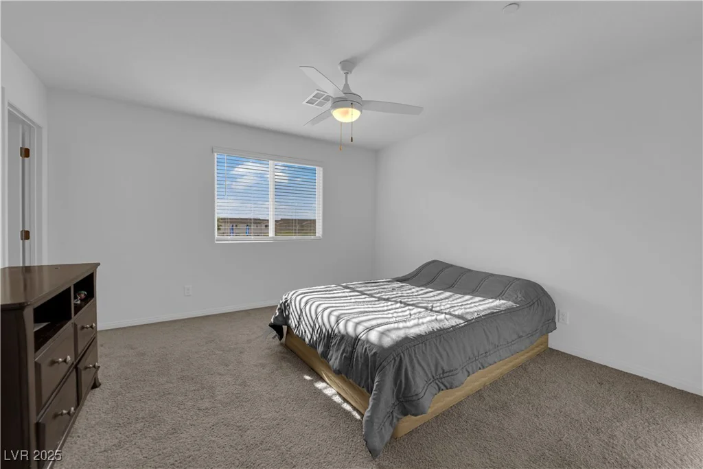 2953 White Selzter, Las Vegas, NV 89122