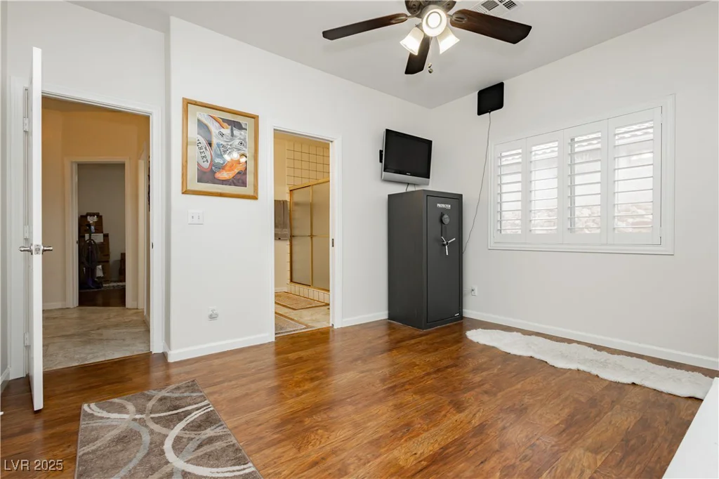 932 Rhyolite, Henderson, NV 89011