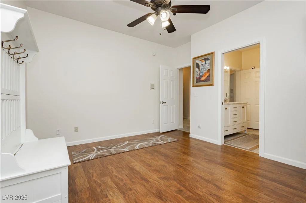 932 Rhyolite, Henderson, NV 89011