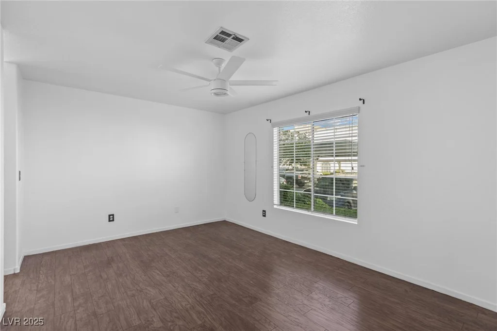 3125 Buffalo, Las Vegas, NV 89128