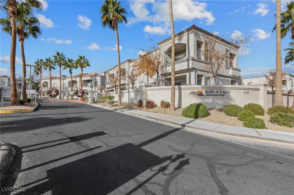 3125 Buffalo, Las Vegas, NV 89128