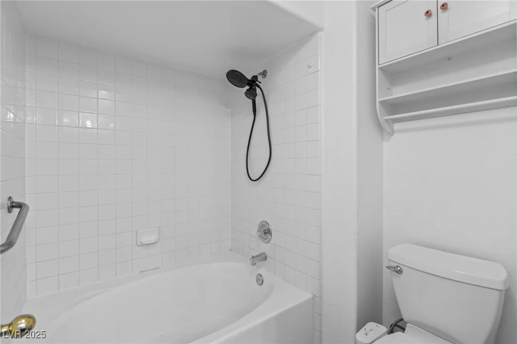 3125 Buffalo, Las Vegas, NV 89128