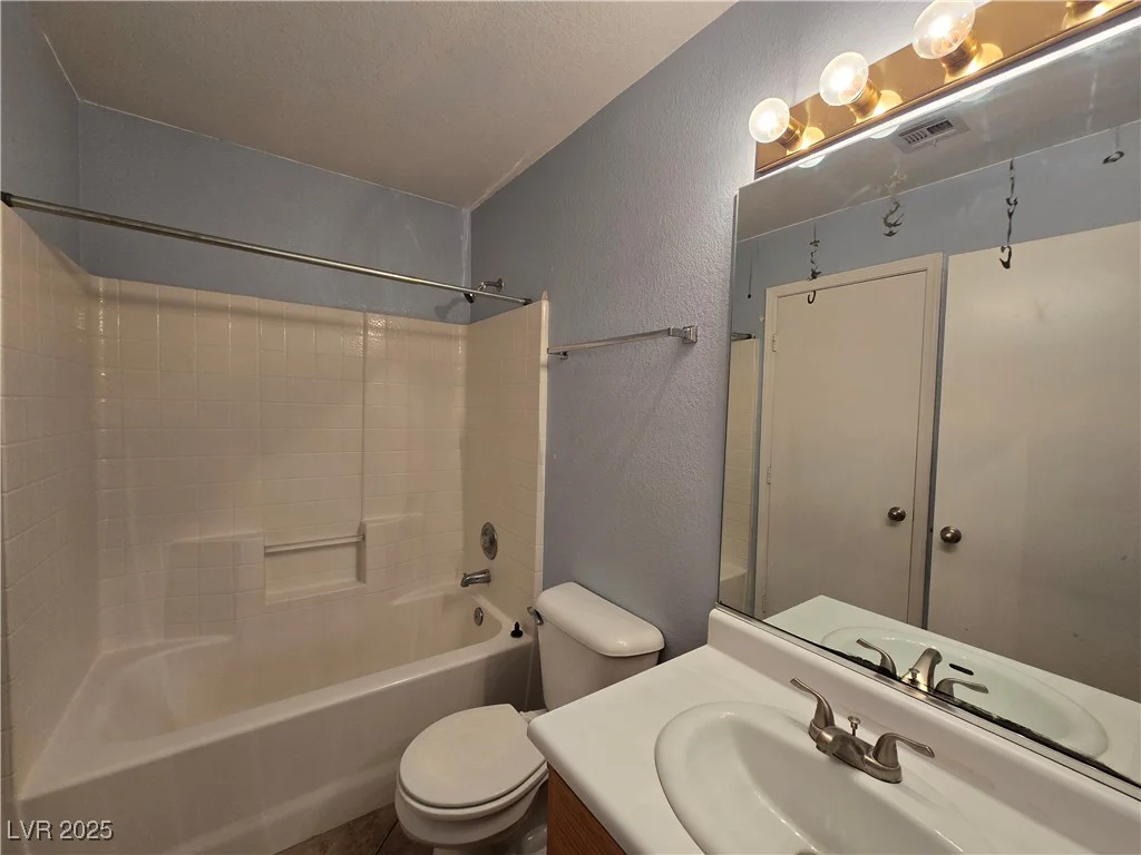350 Durango, Las Vegas, NV 89145