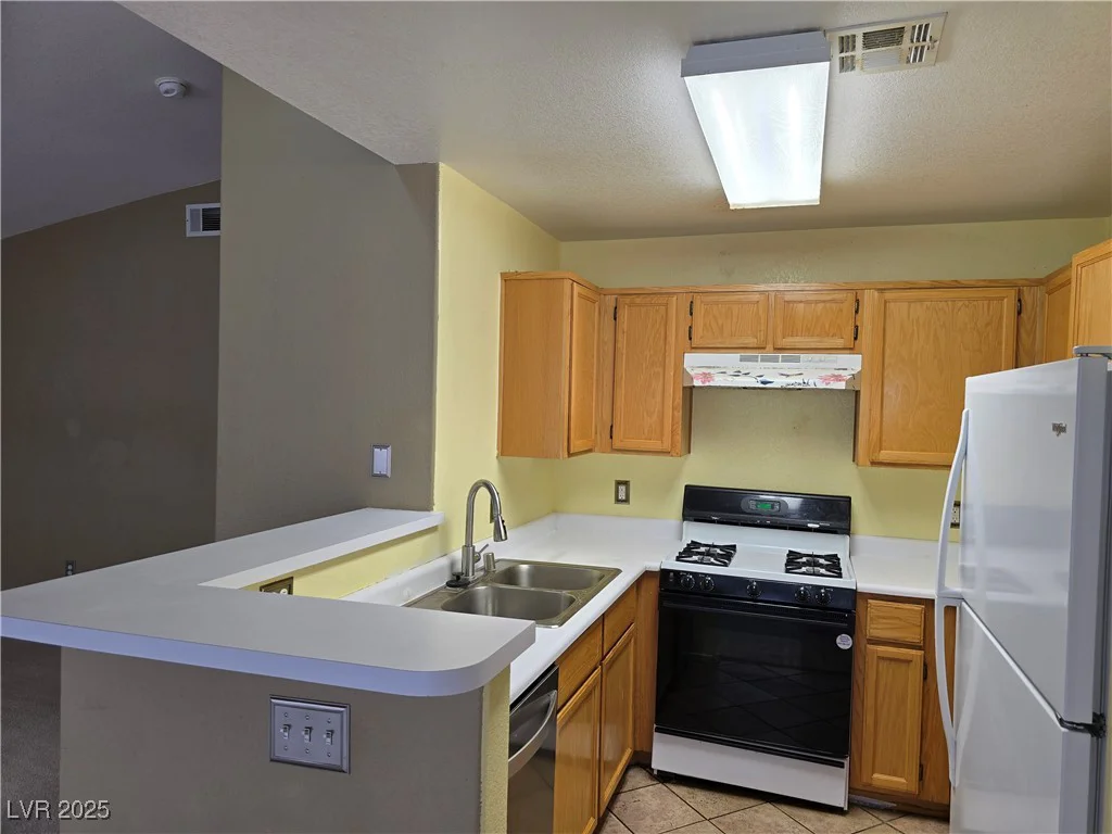 350 Durango, Las Vegas, NV 89145