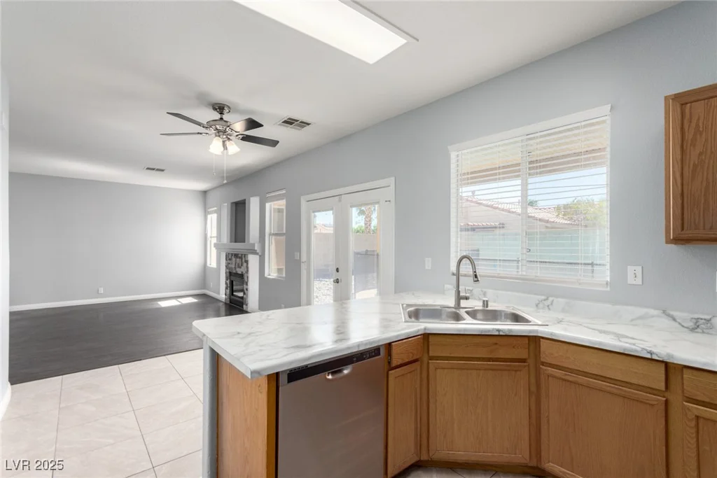 7320 Misty Glow, Las Vegas, NV 89131