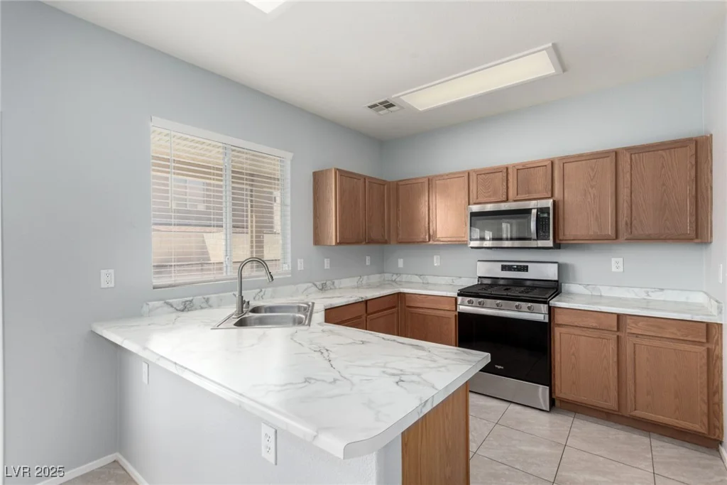 7320 Misty Glow, Las Vegas, NV 89131