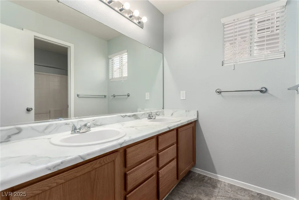 7320 Misty Glow, Las Vegas, NV 89131