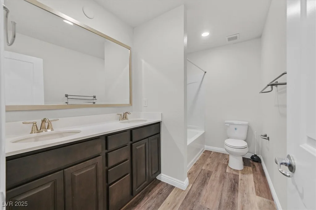 9327 Ettrick, Las Vegas, NV 89178