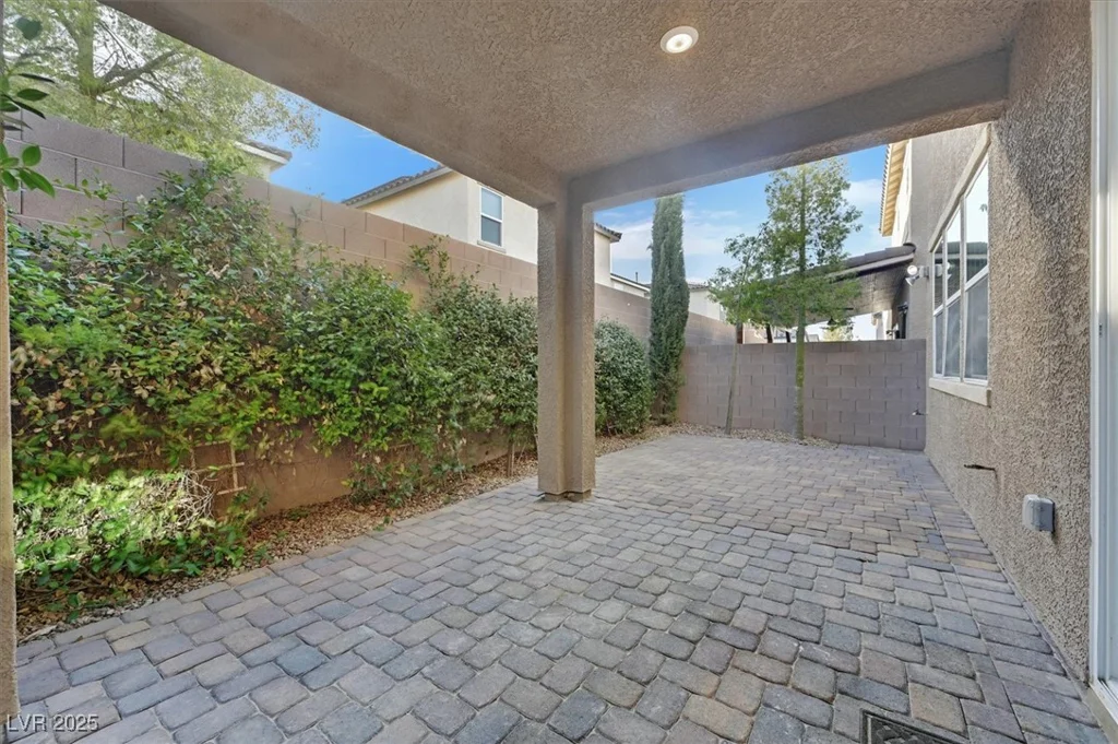 9327 Ettrick, Las Vegas, NV 89178