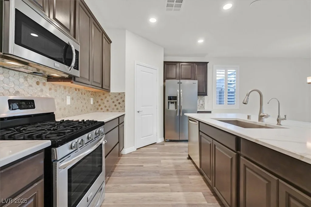 9327 Ettrick, Las Vegas, NV 89178