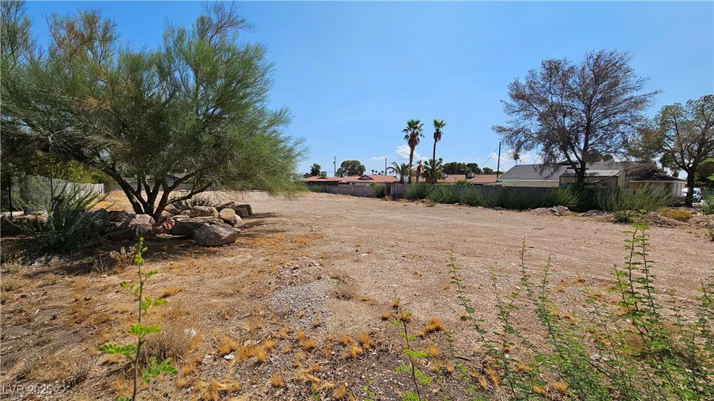 Le Mann, Las Vegas, NV 89146