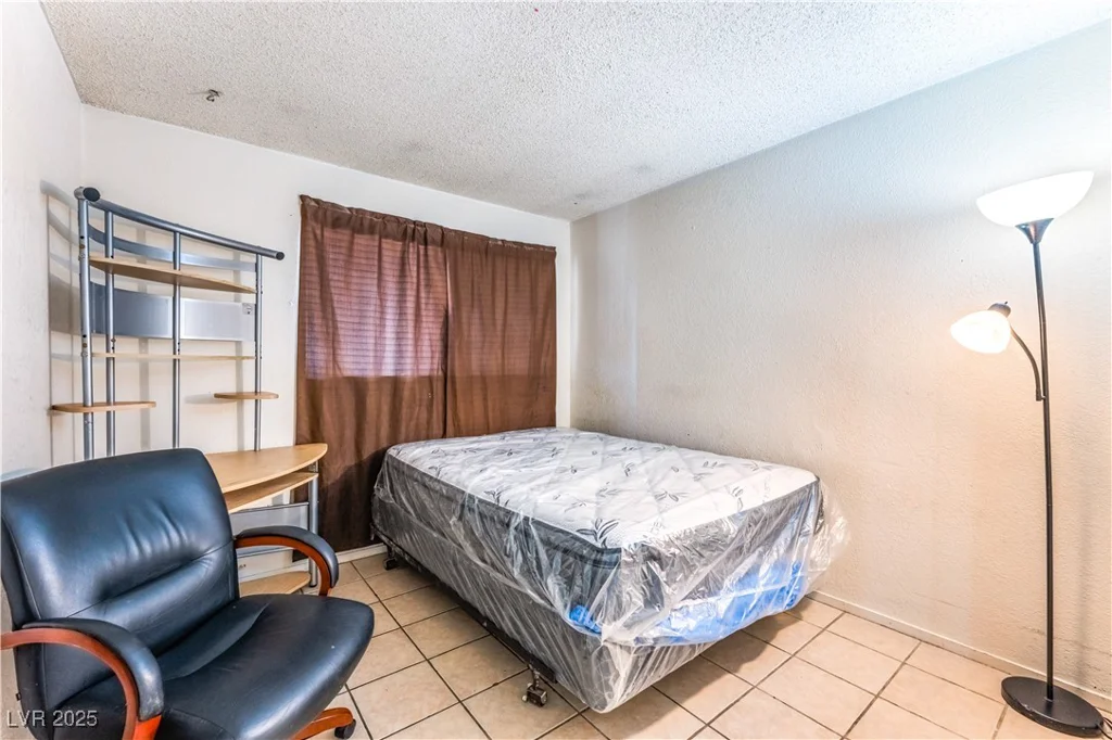 1117 Cold Harbor, North Las Vegas, NV 89030