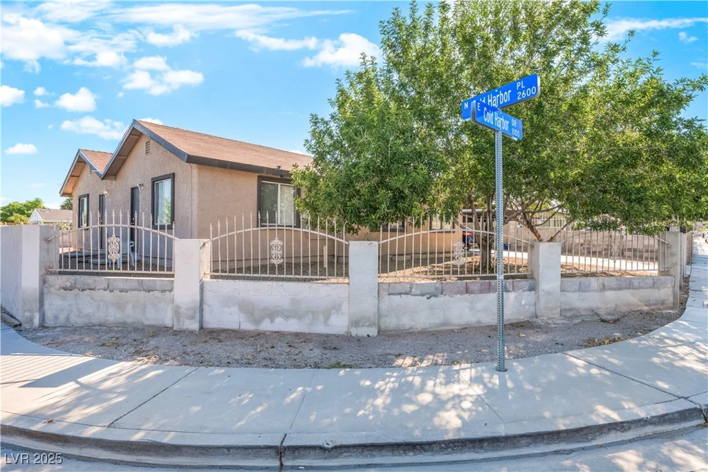 1117 Cold Harbor, North Las Vegas, NV 89030