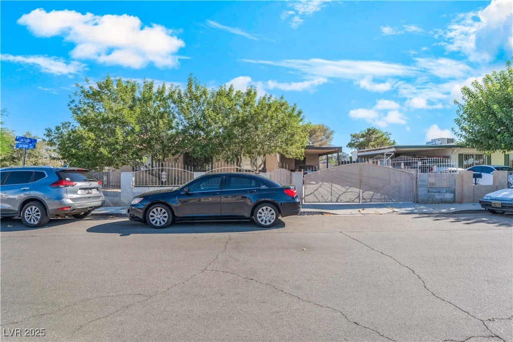 1117 Cold Harbor, North Las Vegas, NV 89030