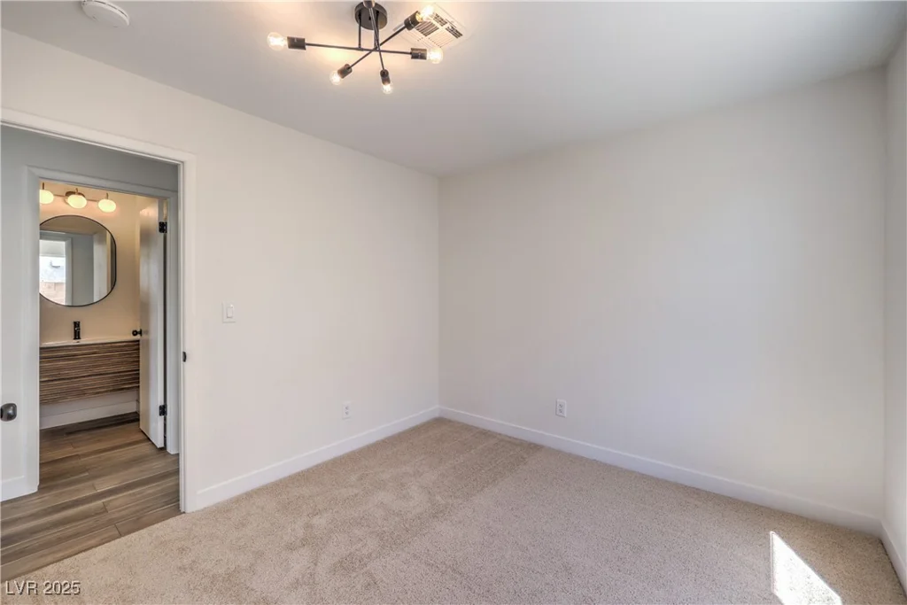 4764 Anchorage, Las Vegas, NV 89147