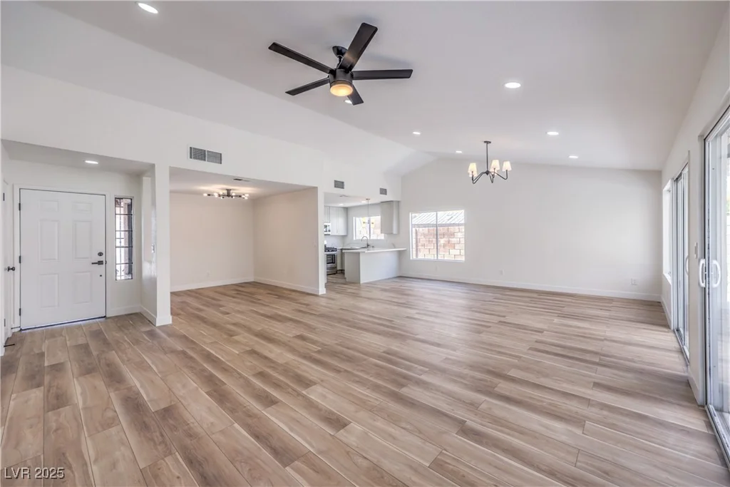 4764 Anchorage, Las Vegas, NV 89147