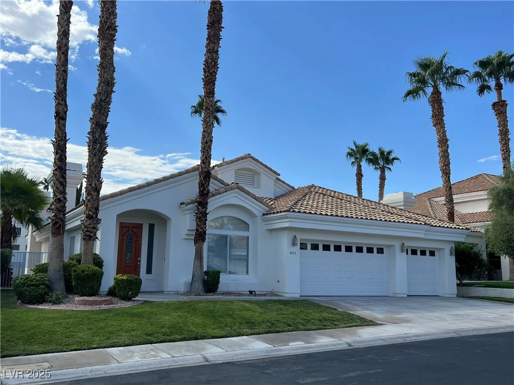 8113 Sunset Cove, Las Vegas, NV 89128