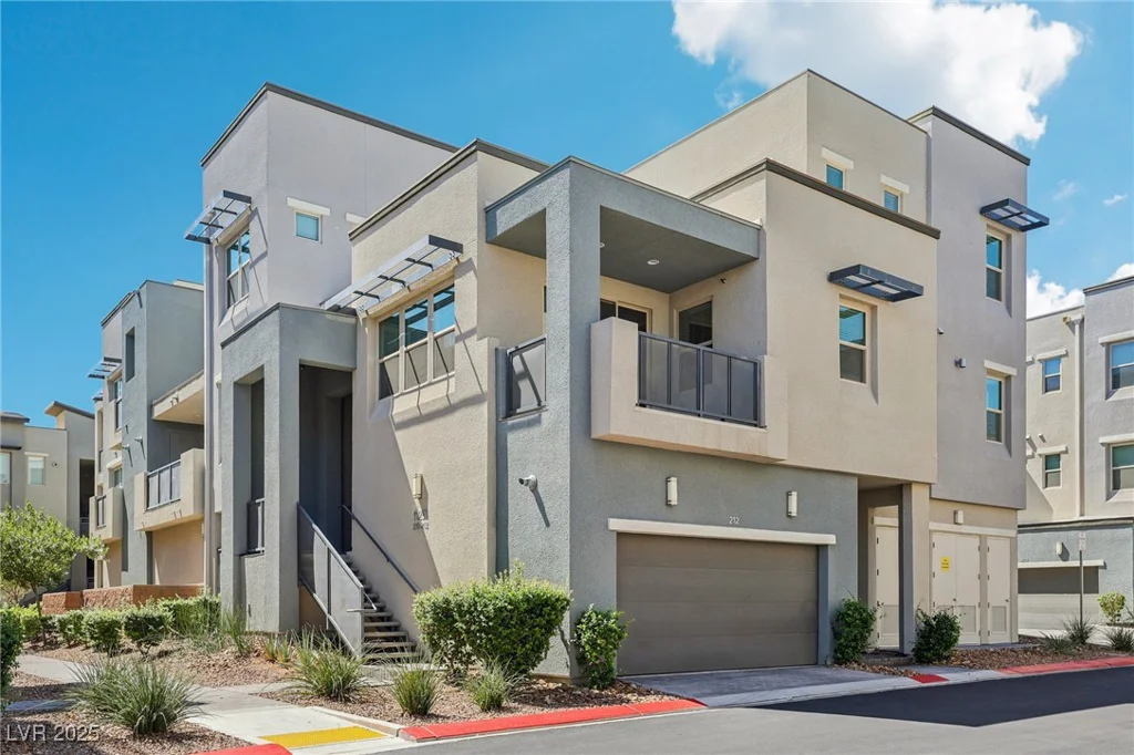 11251 Hidden Peak, Las Vegas, NV 89135