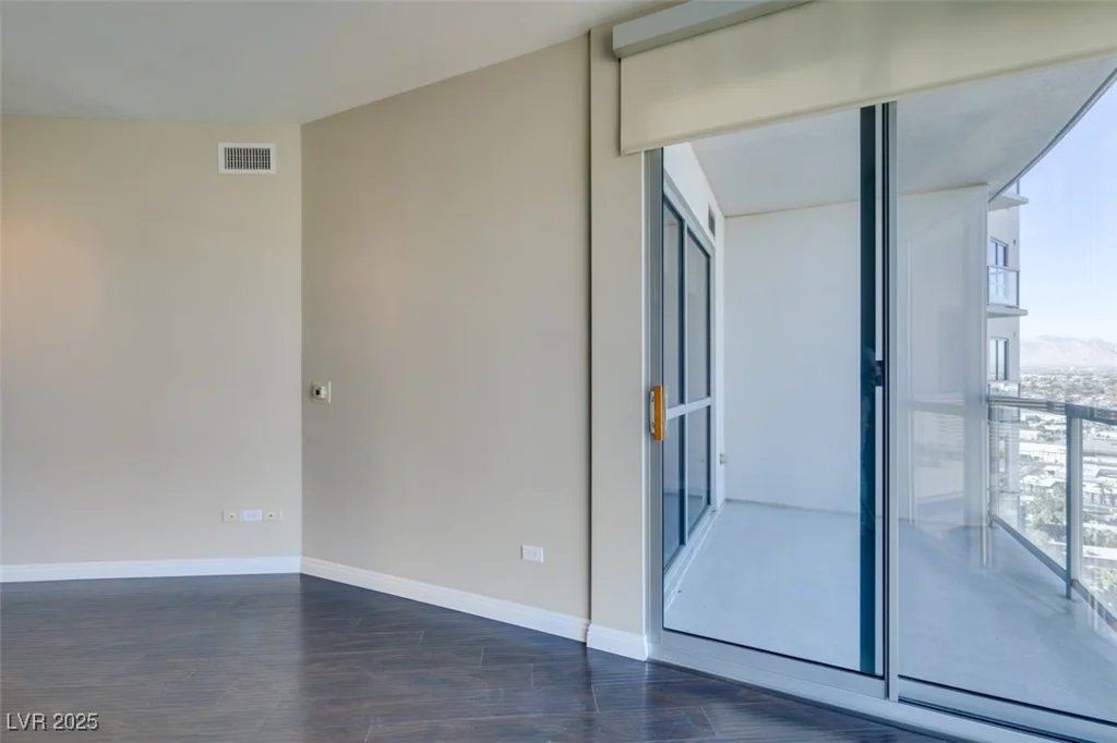 200 Sahara, Las Vegas, NV 89102