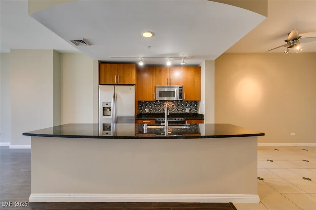 200 Sahara, Las Vegas, NV 89102